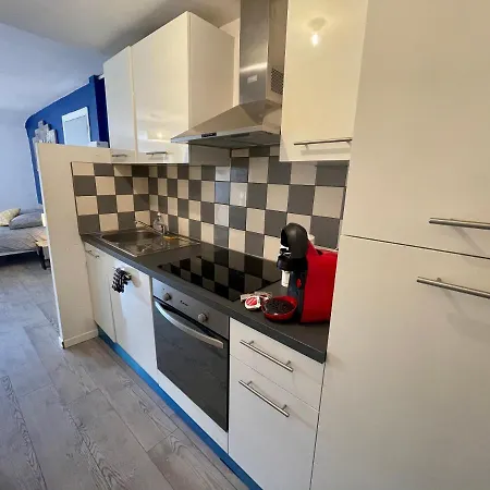Studio Hyper-Centre Moissac 30 M2 Calme Cour Interieure Velos Logement Entier *
